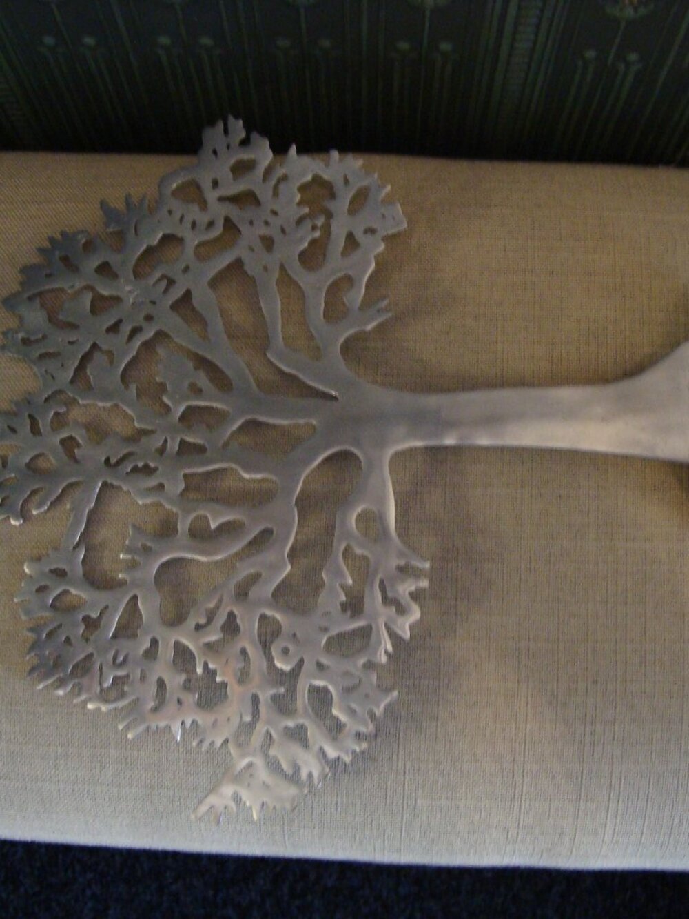 silver tree table display - Picture 3 of 4